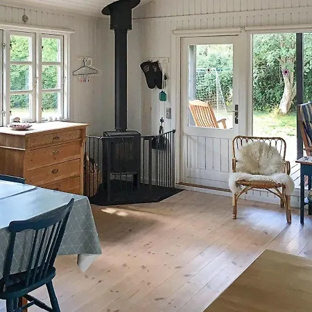 5 Person In Стеге