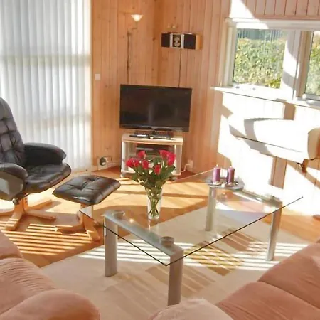 Дом отдыха 5 Person In