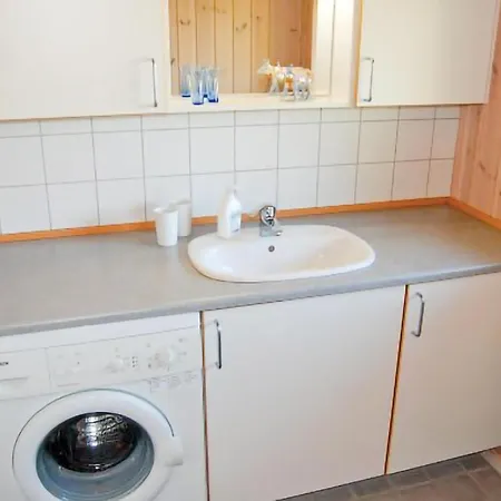 Дом отдыха 5 Person In Стеге